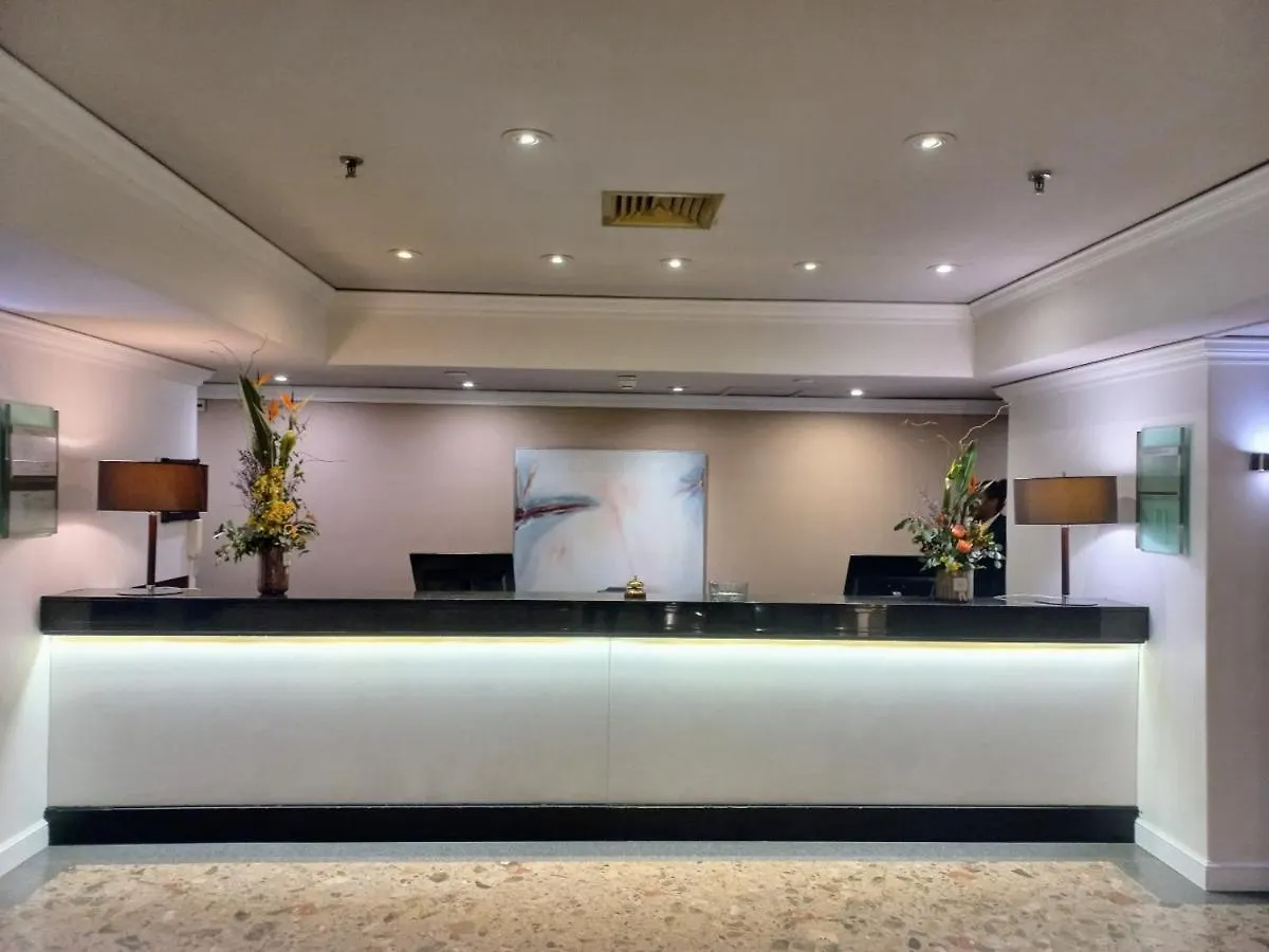 Plaza Hotel Capitole Тулуза