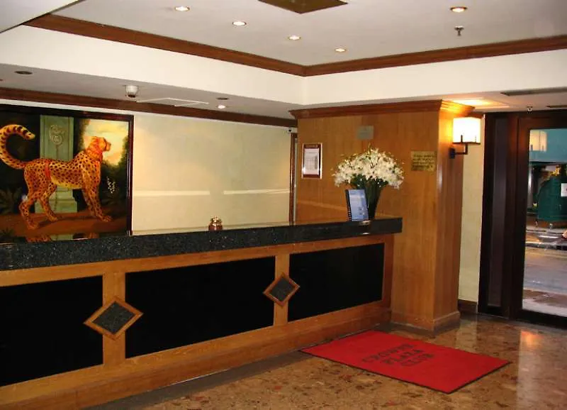 Plaza Hotel Capitole Тулуза